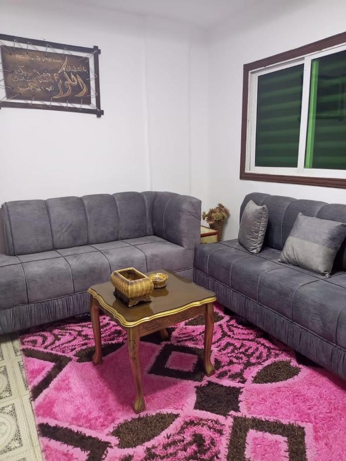 아즈 자르카 Al Seoudi Furnished Units 아파트 외부 사진