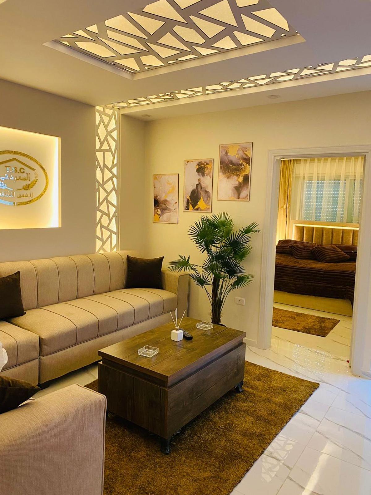 아즈 자르카 Al Seoudi Furnished Units 아파트 외부 사진