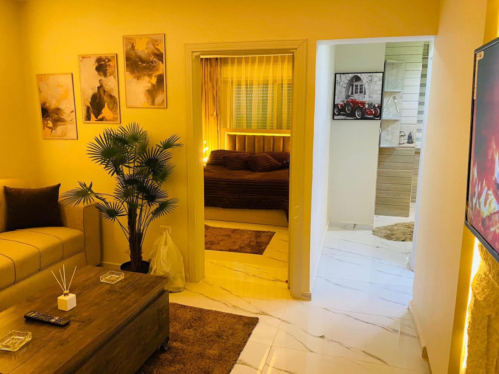 아즈 자르카 Al Seoudi Furnished Units 아파트 객실 사진